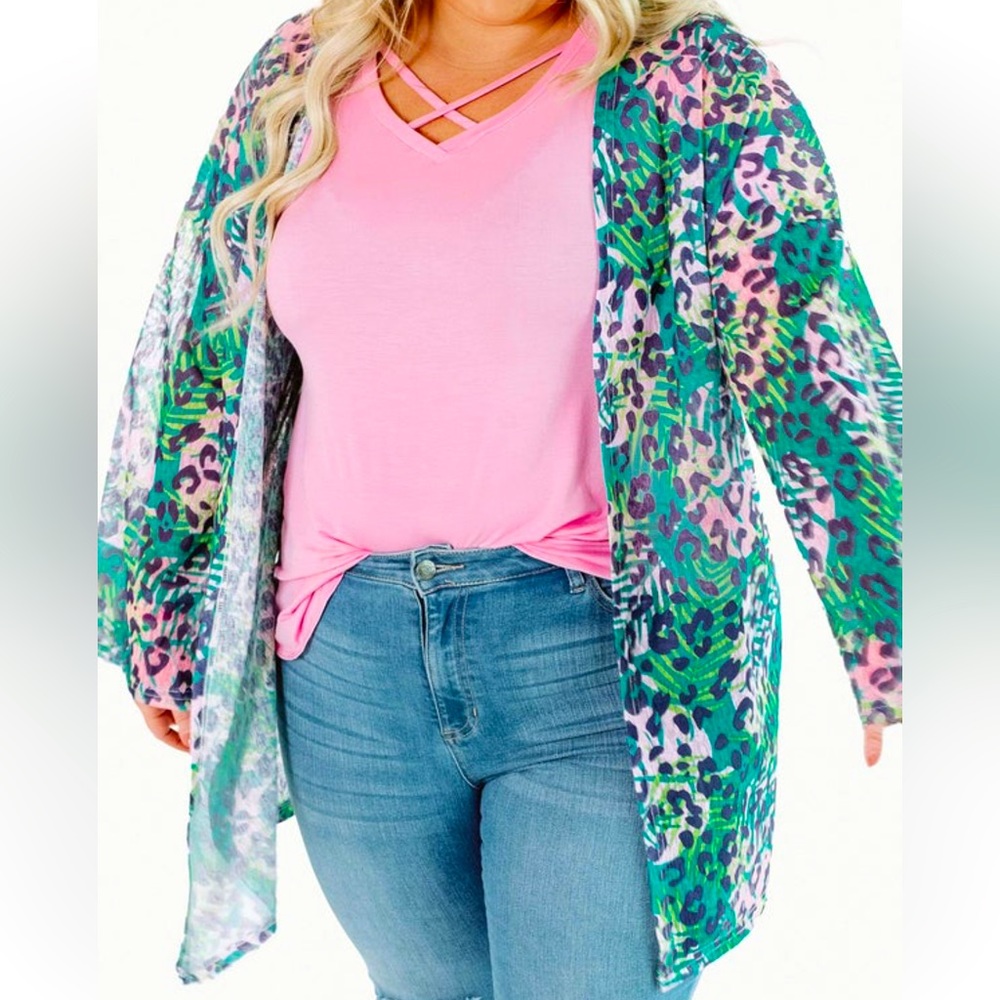 BOUTIQUE- 💥LAST ONE💥 LEOPARD LIGHTWEIGHT KIMONO / SWIM COVER-UP